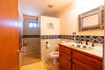 Casa Richy, San Felipe, Baja California - second bedroom bathroom